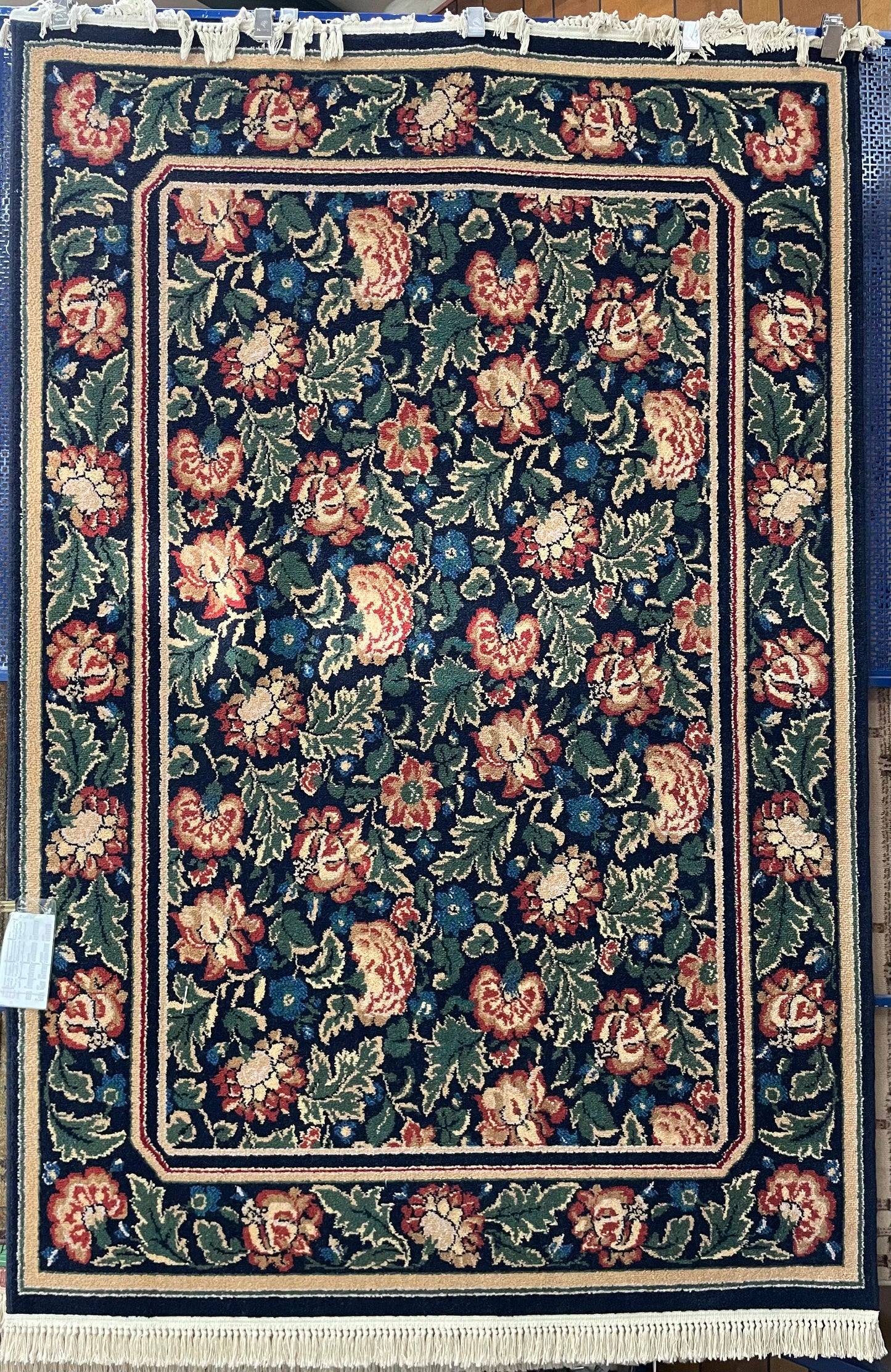 Traditional Floral Navy Wool Rug - 5'3" X 7'11" Rectangular Power-Loomed Courtland FLR Rug